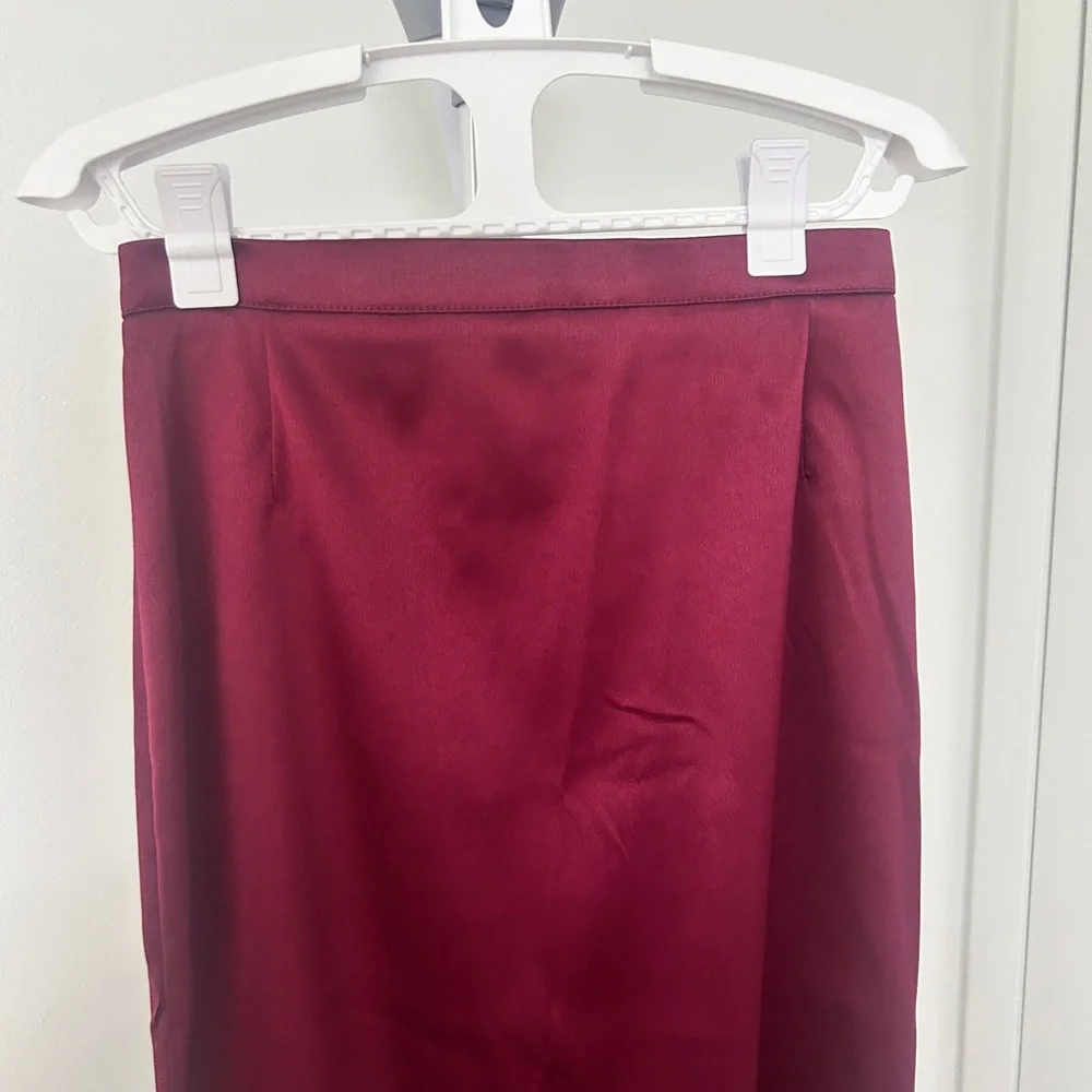 NWT Custom Made Satin MIDI  Skirt - Picture 2 of 8